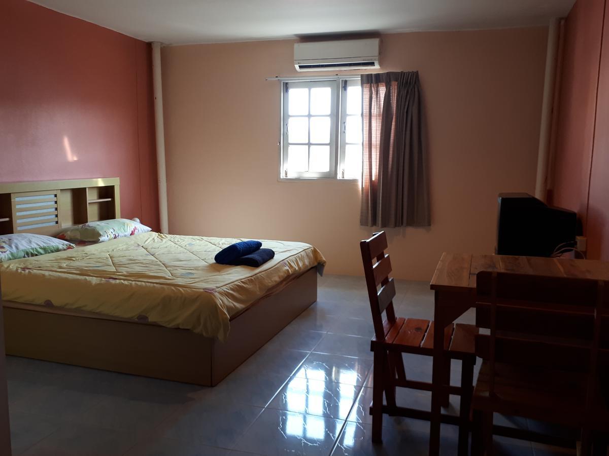 Hana Guesthouse Хуахін Екстер'єр фото
